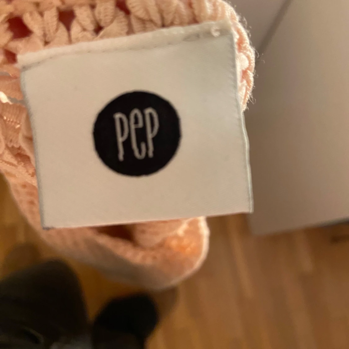 Beige stickad tröja från PEP - 91