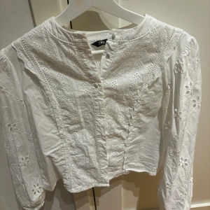 Zara blus - Super söt zara blus, passar till allt! 