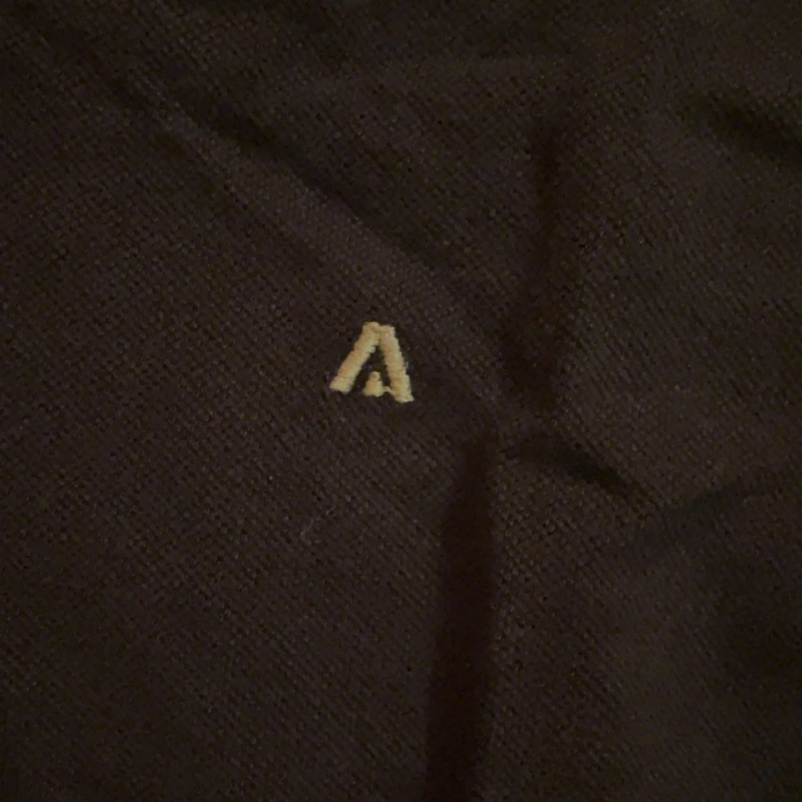 Svart piké från Atlant - 1