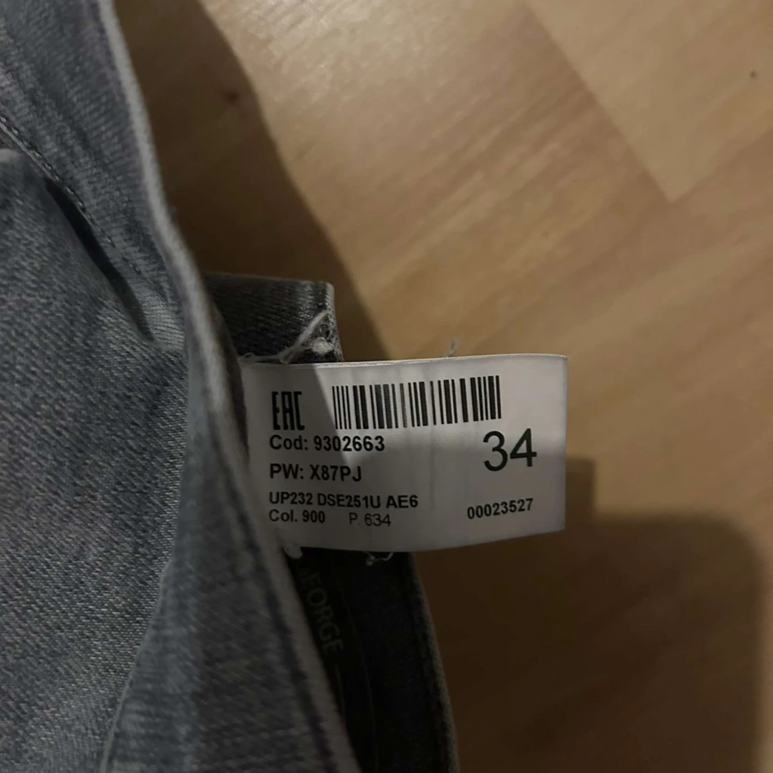 Grå jeans från Dondup - 4