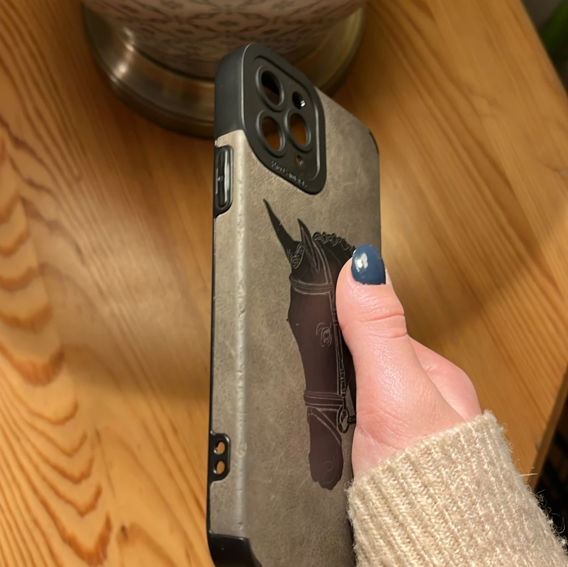 Mobilskal med häst på - 1