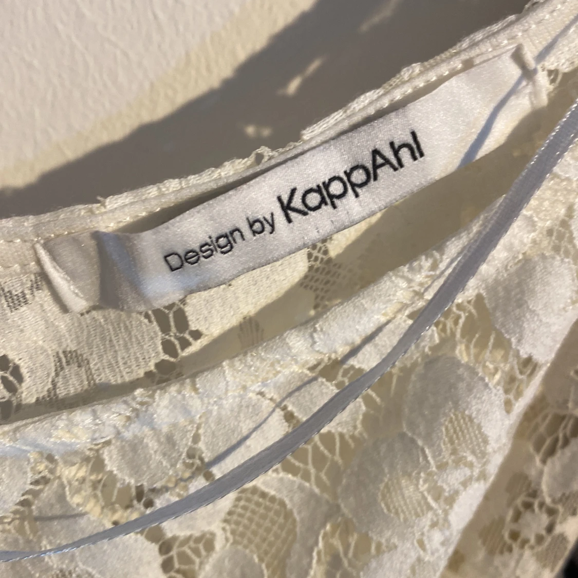 Vit spetsklänning från KappAhl - 1