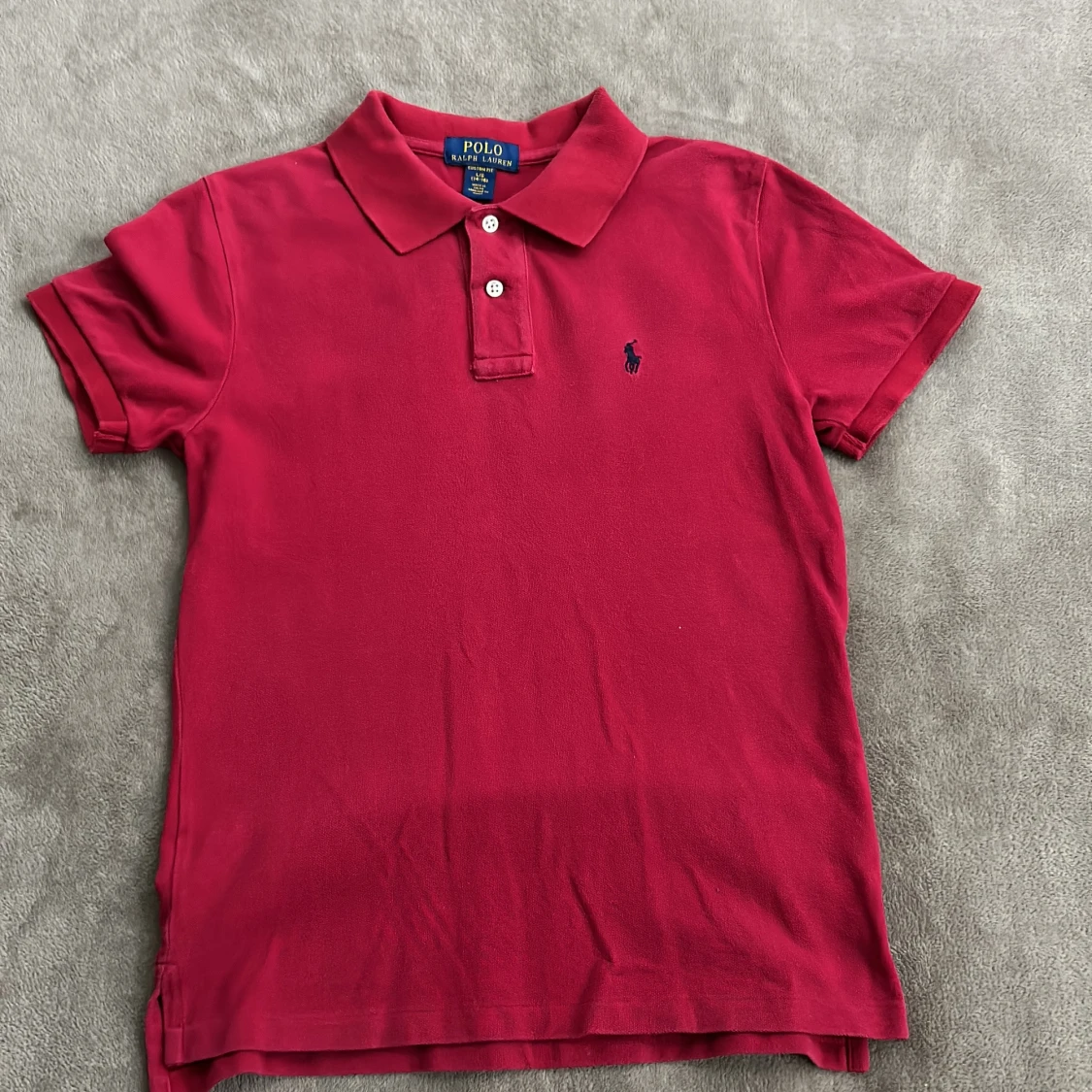 Röd pikétröja från Ralph Lauren