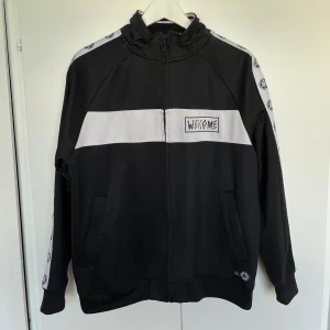 Welcome Tracktop - Använd endast fåtal gånger