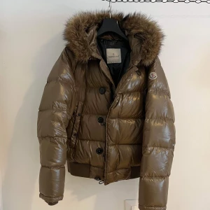 Moncler vintage Raccoon fur jacket - Moncler raccoon fur jacket, vintage  Size 1, fits like an S-M Clean condition 