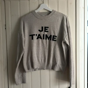 Gina Young  - Mycket fin tröja ifrån Gina Young, storlek 158/164💞