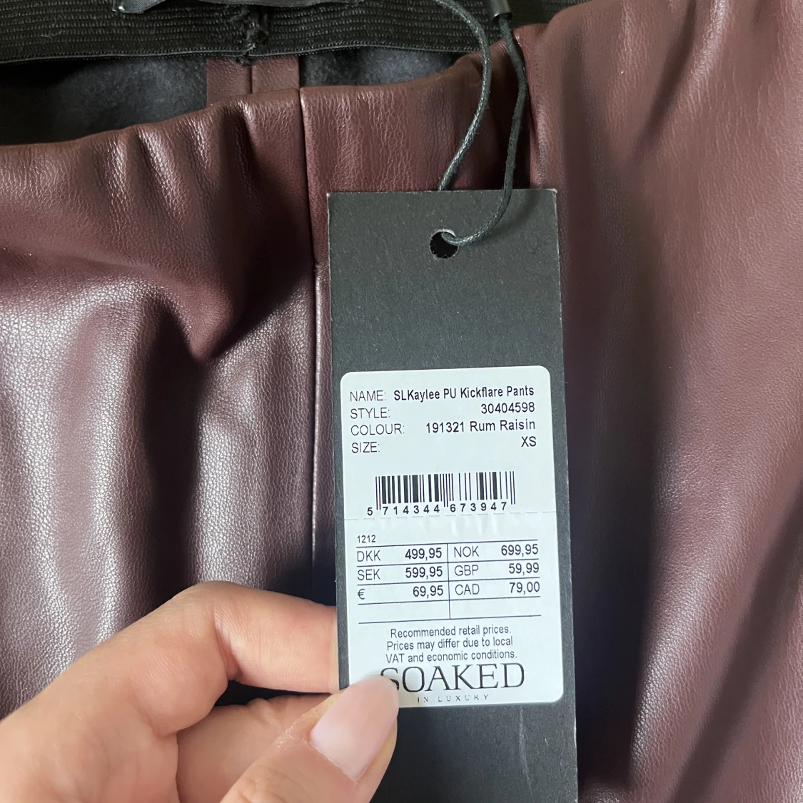 Vinröda lågmidjade skinnbyxor - 91