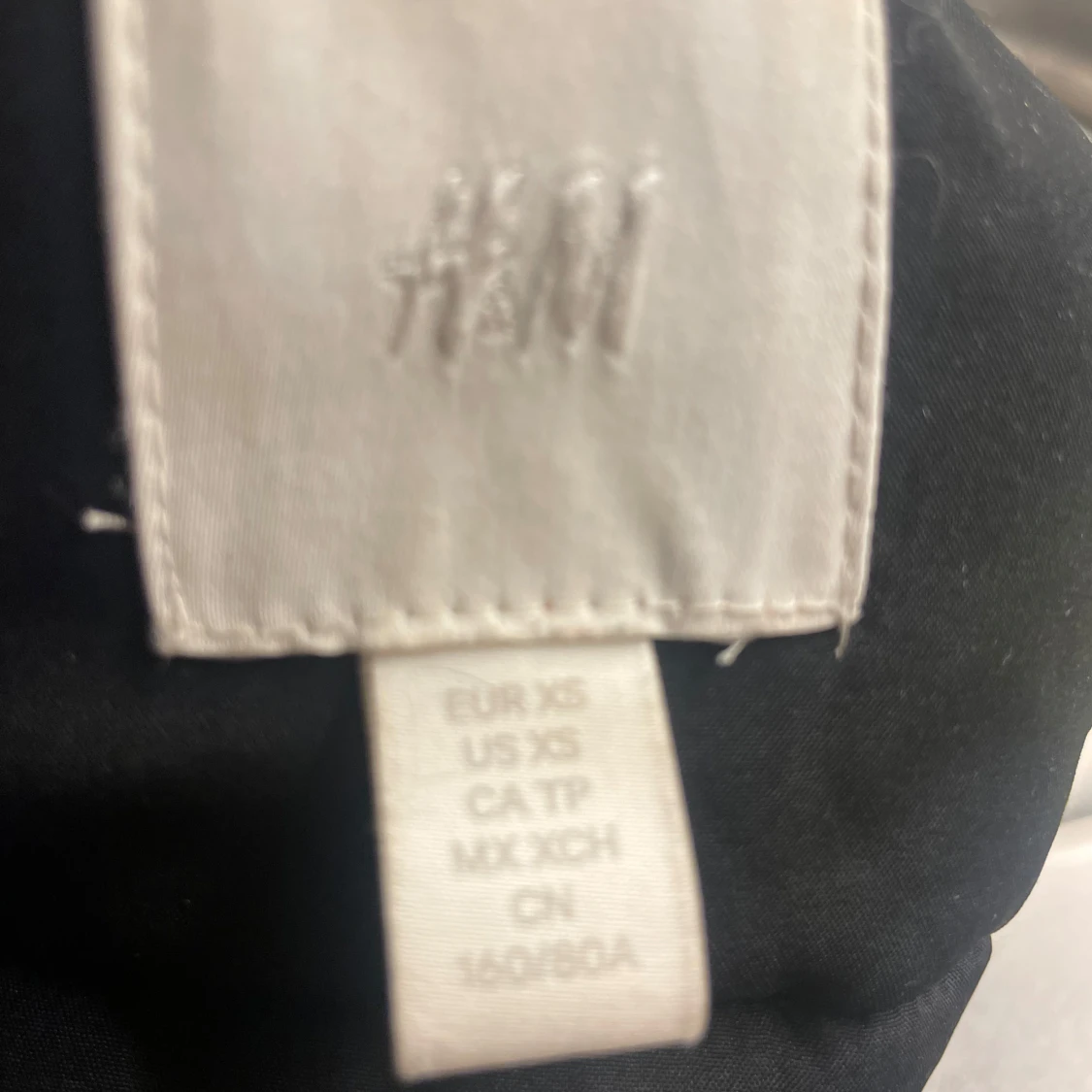 Svart dunväst från H&M - 90