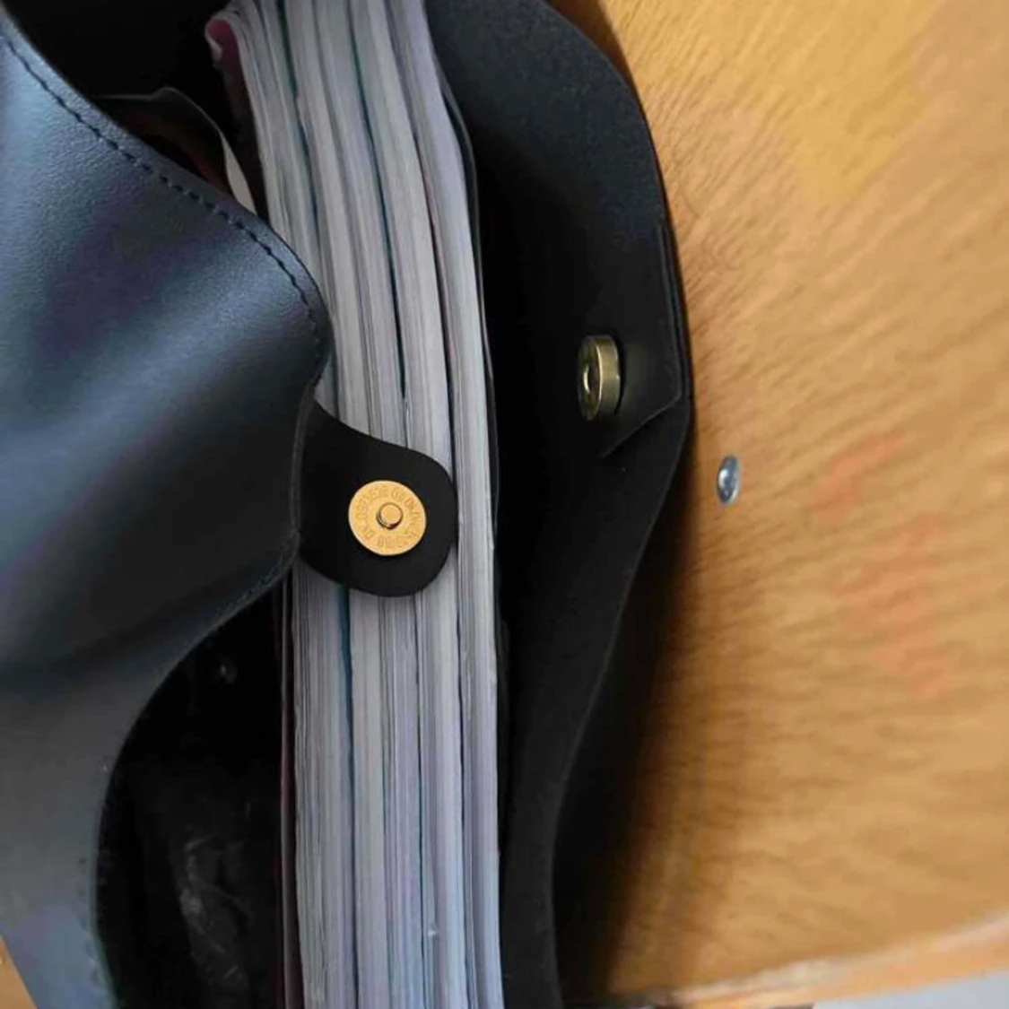 Svart axelväska i skinn - 90