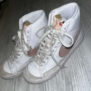 Nike blazer 77 - använd fåtal gånger, strl 37,5