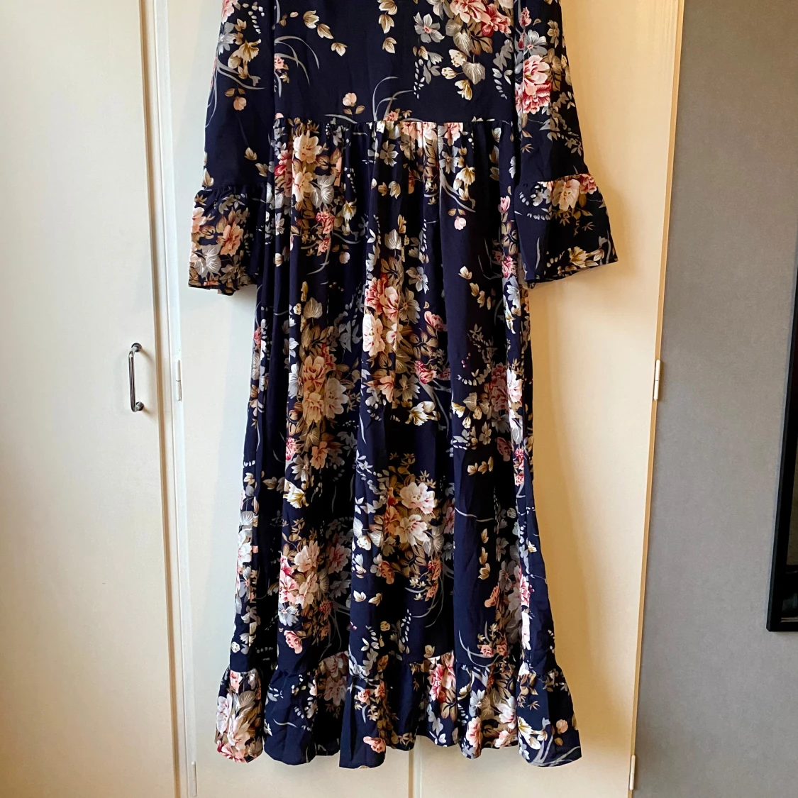 Blommig långklänning - 90