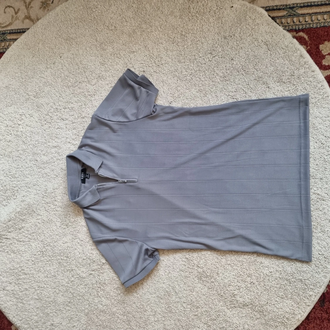 Grå slim fit topp från Smog