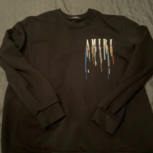 Amiri tröja svart - Storlek M Köpte fel storlek