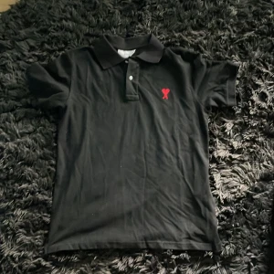 ami piké🔥 - En stil ren ami piké🔥inga defekter. Skit snygg. Storlek s