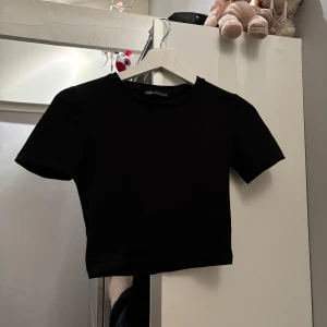 Tshirt  - Aldrig använd 🫶🏻