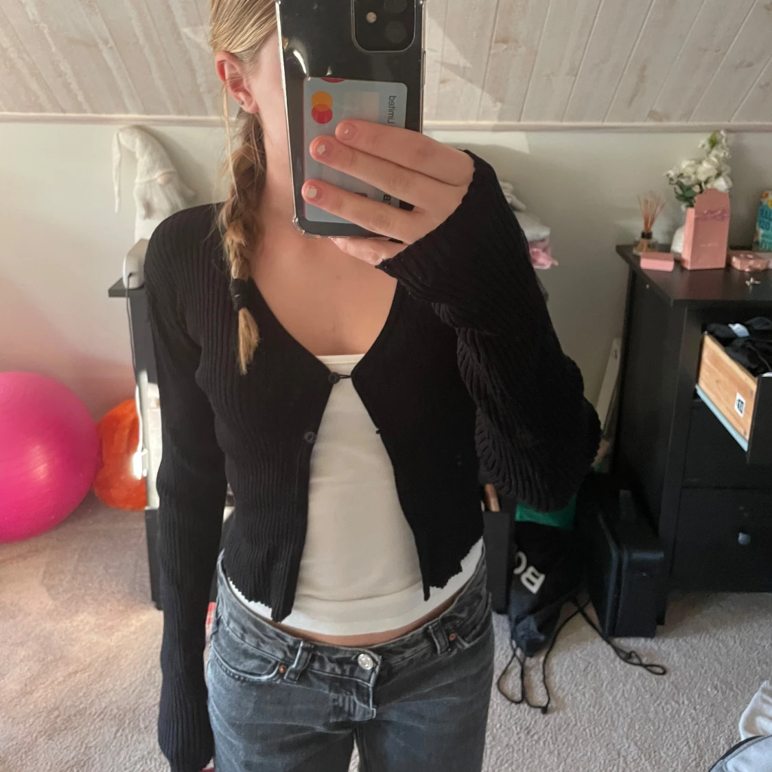 Svart ribbad kofta från Samsa Young