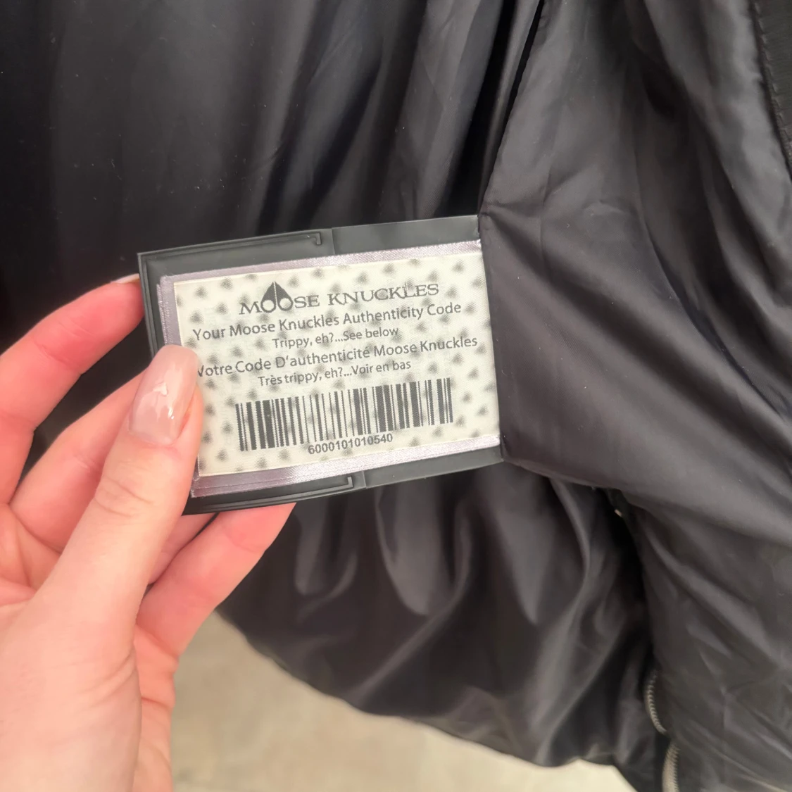 Svart dunjacka från Moose Knuckles - 1