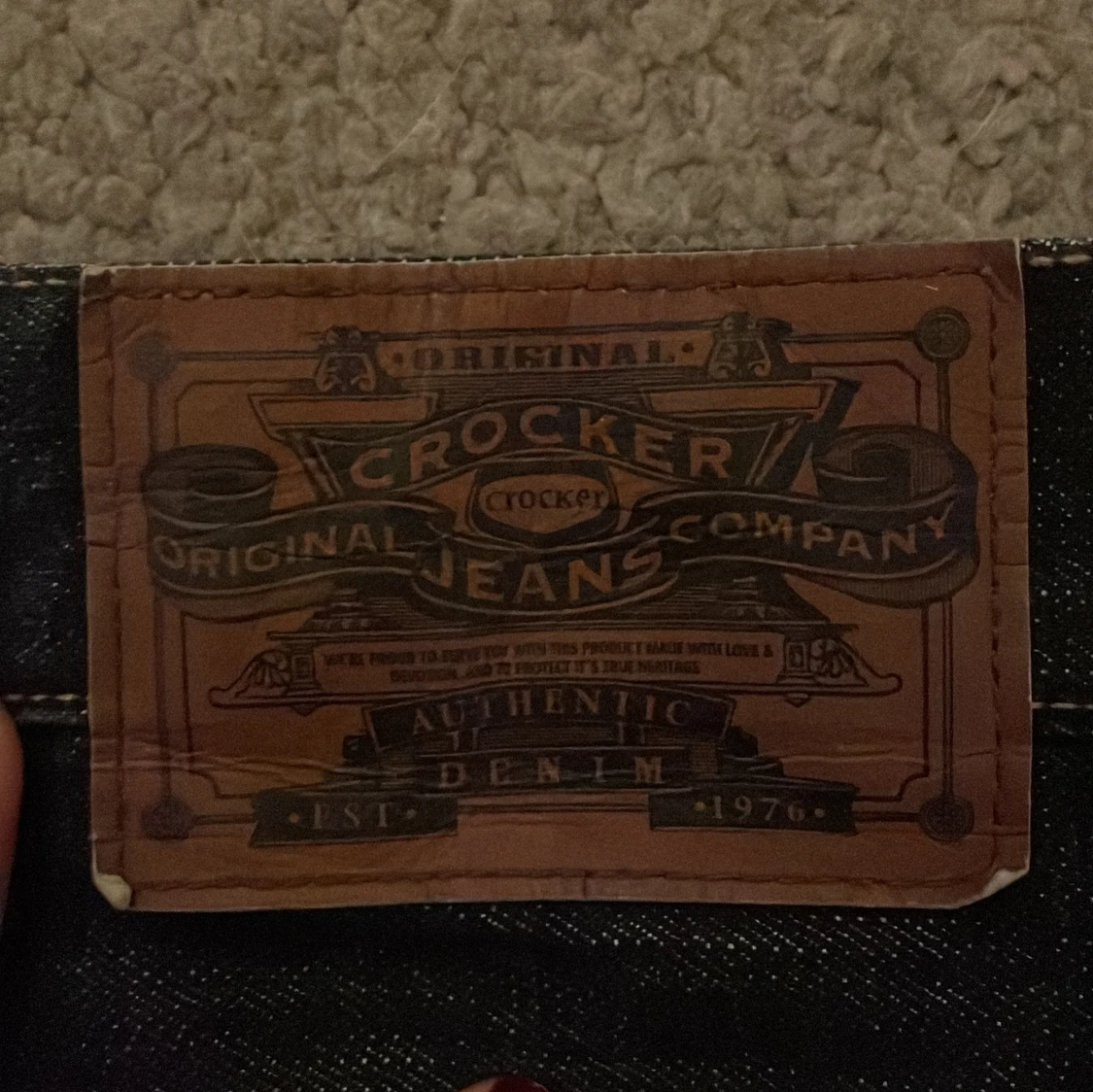 Mörkblå jeans från Crocker - 2