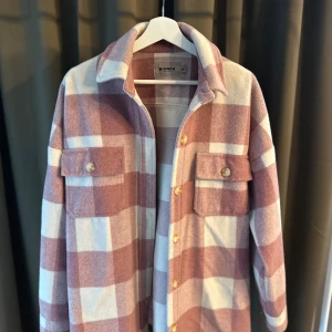 Jacka från NellyXBianca - Jacka från NellyXBianca