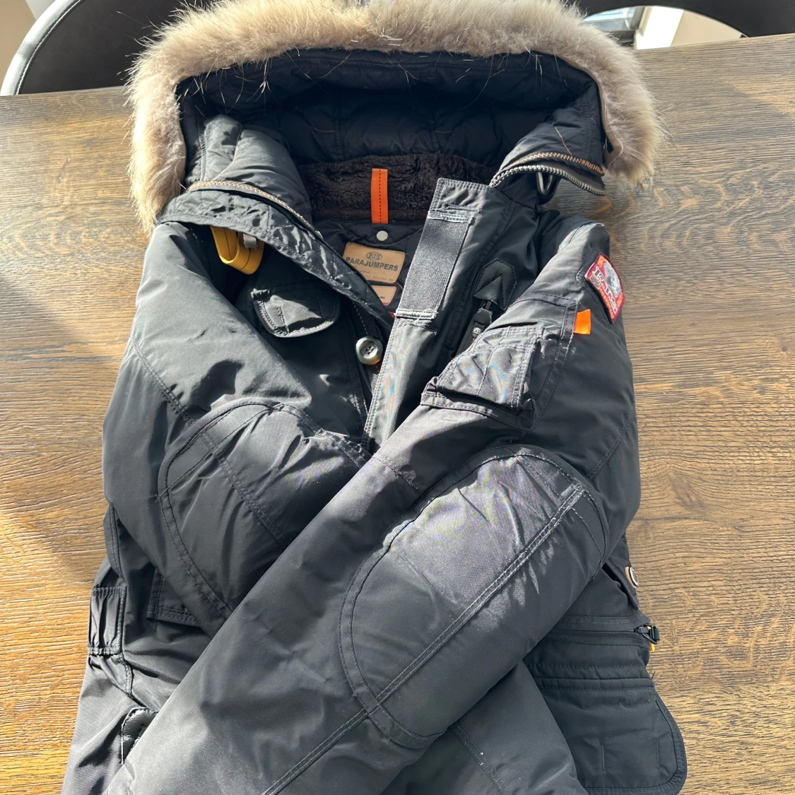 Svart vinterjacka 