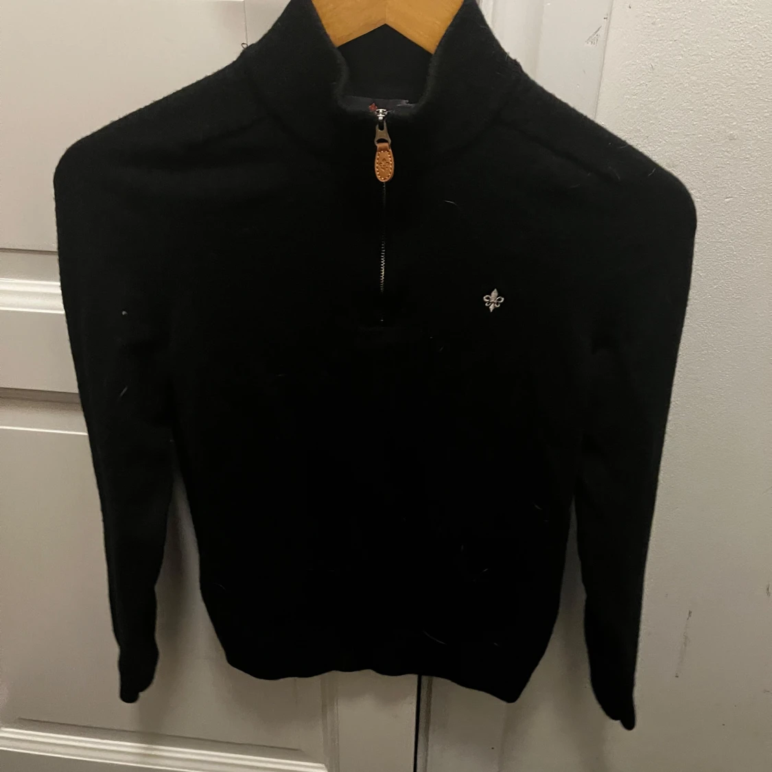 Svart halfzip av Morris