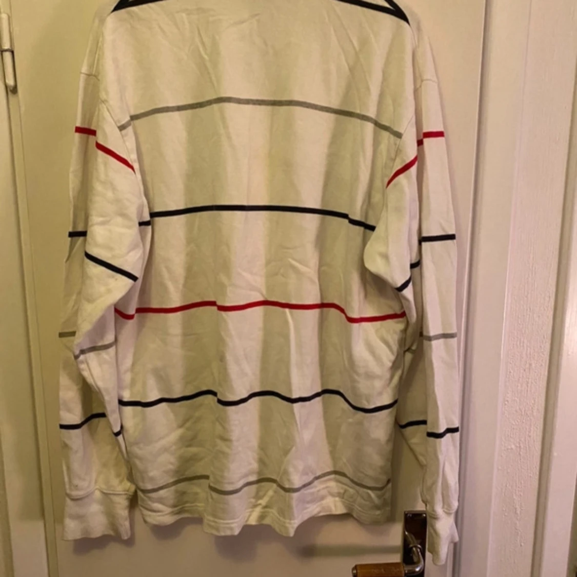 Vit randig pikétröja från GANT - 1