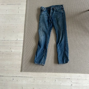Levis 505 - Klassiska Levis 505 i storlek 30/32.
