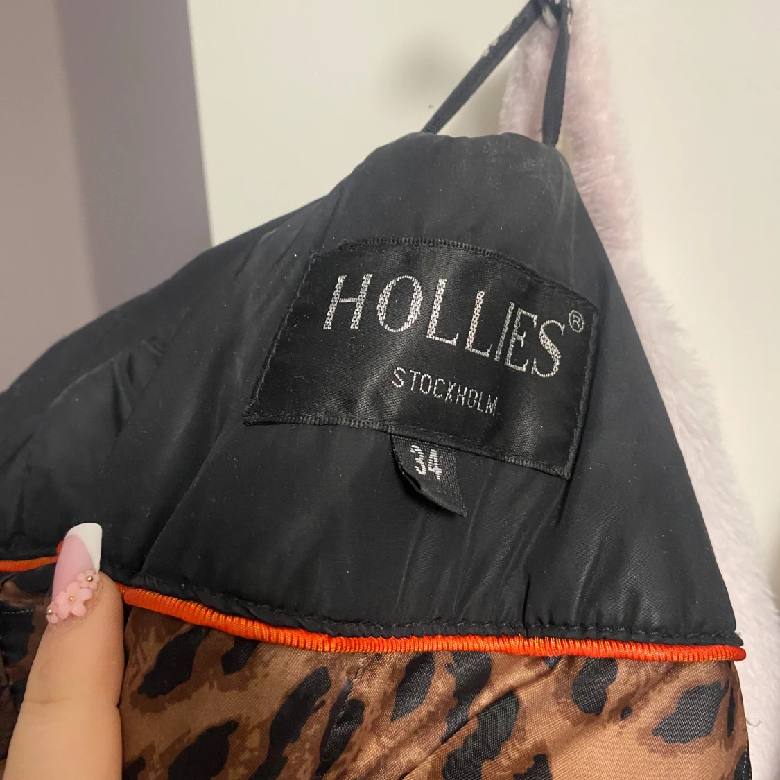 Leopardmönstrad jacka från Hollies - 2