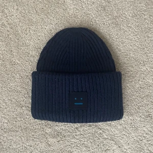 Acne mössa  - Jättefint skick!💞💞