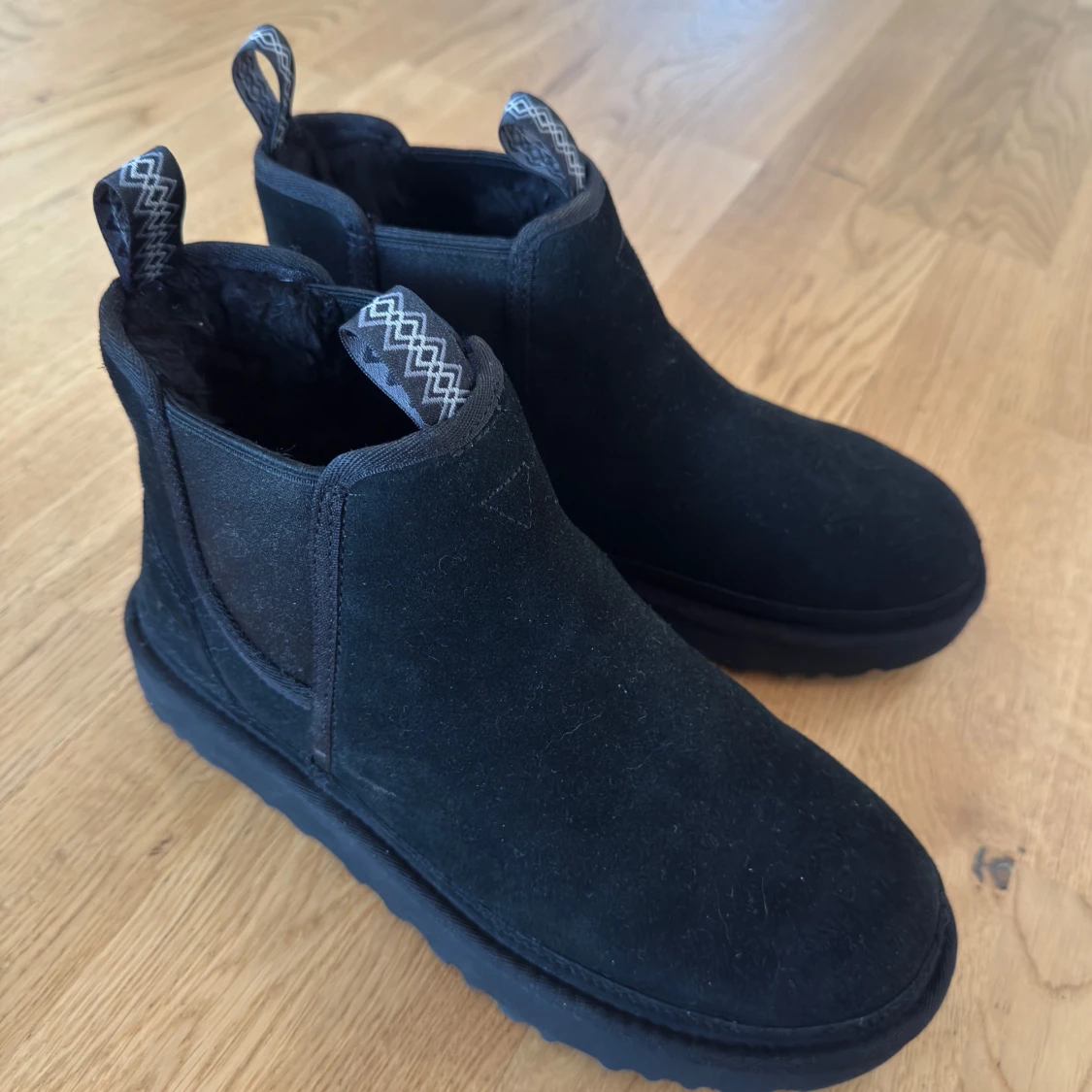 Svarta Uggs