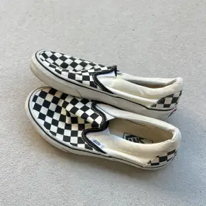 Klassiska VANS Slip-On i strl 38! 