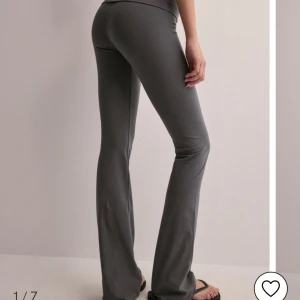 Yoga pants  - Gråa yoga pants som aldrig kommit till användning🤍