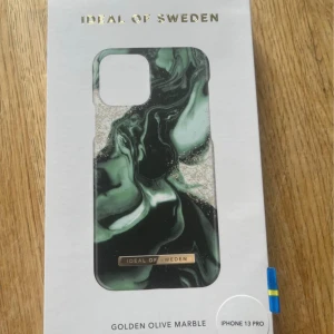 Mobilskal  - Passar till iPhone 13 PRO. Säljer denna då jag råkade beställa fel. Köparen står för frakten annars går det bra att hämta upp den 