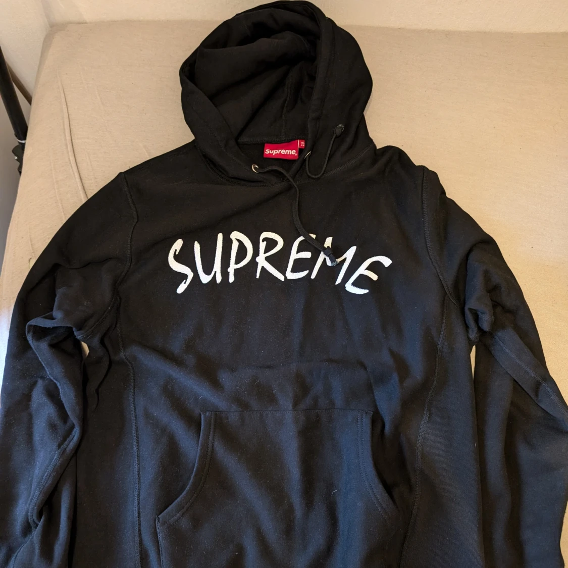 Supreme hoodie