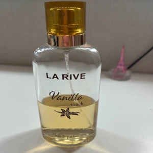 Vanilla Touch Parfym  - Säljer en parfym med en söt och varm doft av vanilj💕