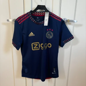 Ajax fotbollströja - Storlek s