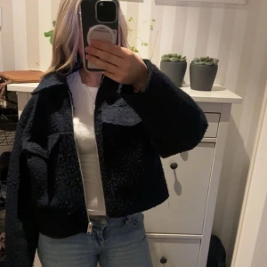 Jacka från Zara  - Fin marinblå jacka i bra skick💙