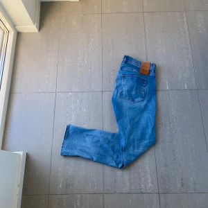 Replay Grover Jeans  - Säljer nu dessa replay Grover jeans, skriv för fler bilder/frågor🙌🏼