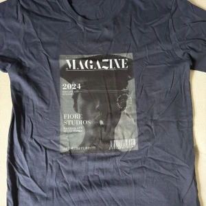 Fiore studios tshirt - Oanvända tshirt från fiore studios i storlek M
