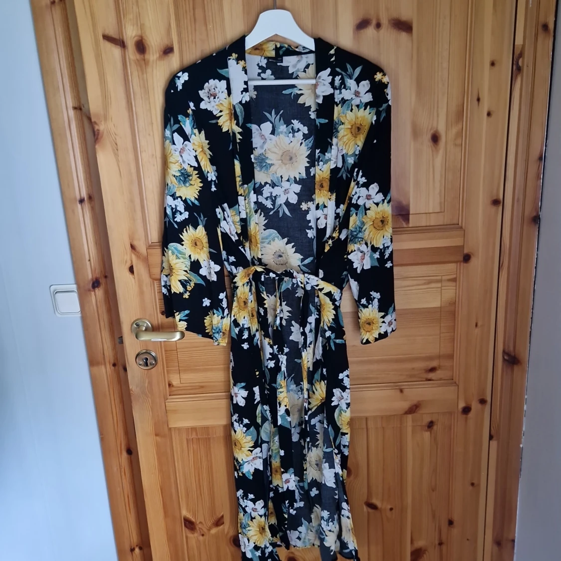 Blommig lång kimono - 90