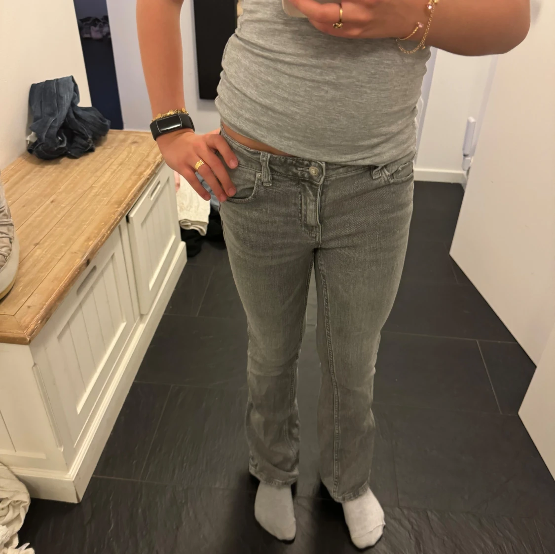 Superfina gråajeans i storlek 146❤️🥰 - 92
