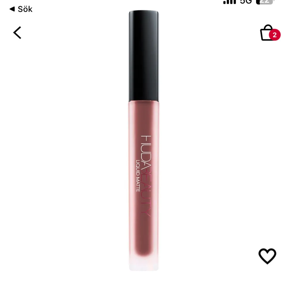 Helt nytt liquid lipstick från Huda Beauty i färgen first class.. Skönhet.