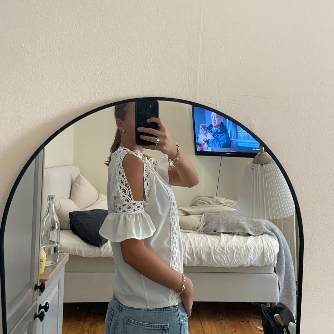 Blus med fina detaljer - 92