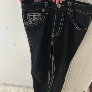 True religion - Fick i present inga defekter 10/10 skick 