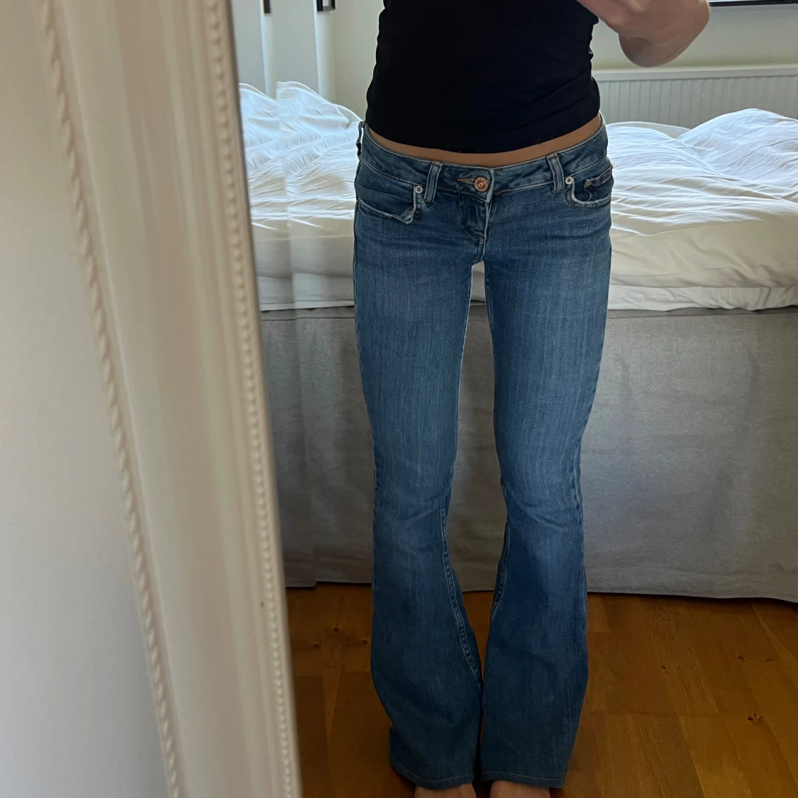 Bootcut jeans