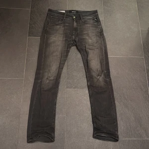 Replay  jeans - W29 L32 | 7/10 skick | skriv för bud elr funderingar