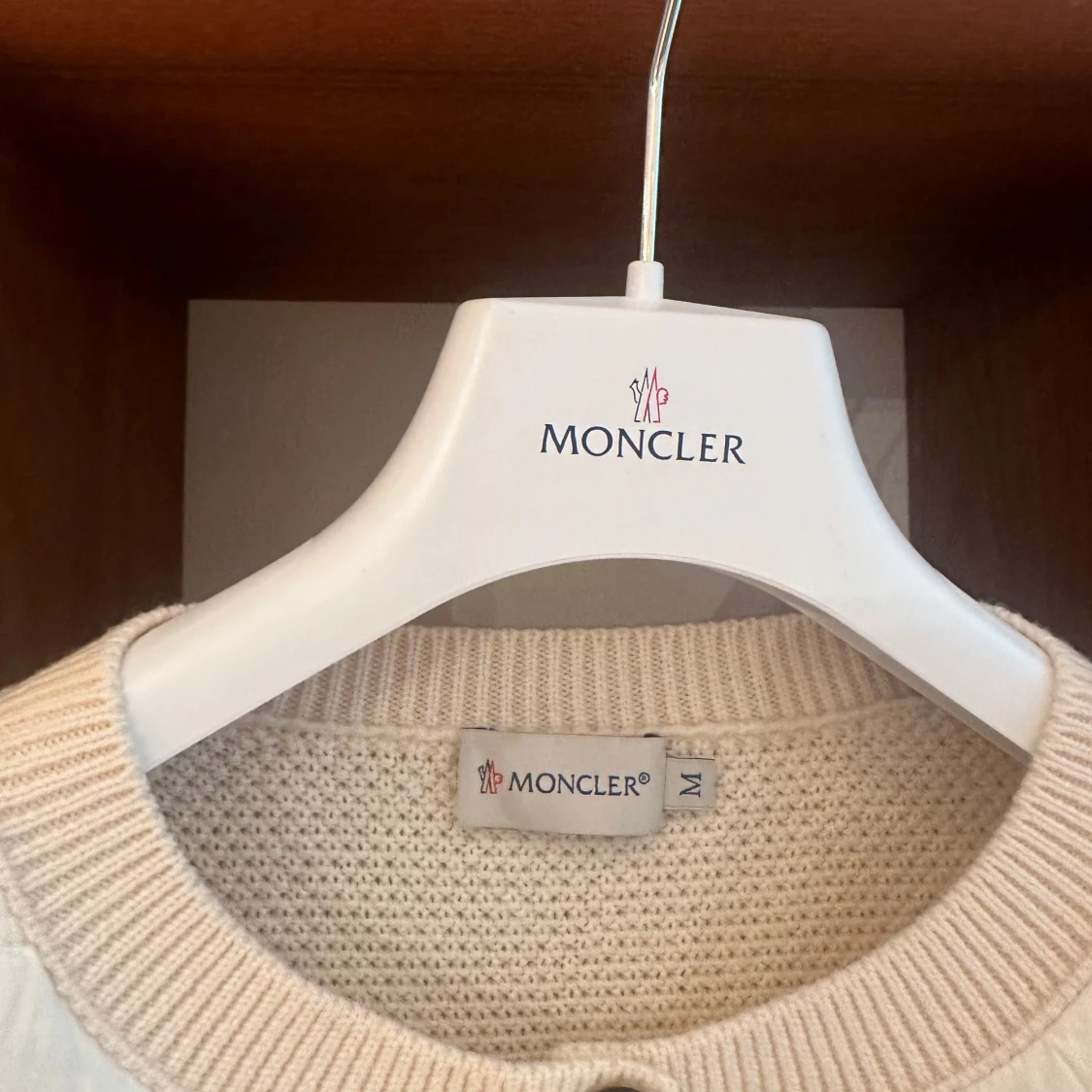 Moncler  - 90