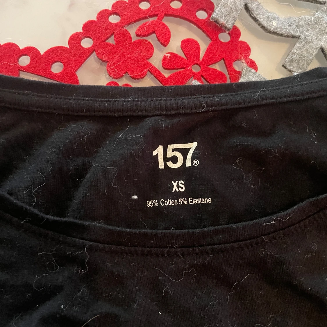 Svart långärmad topp från 157 - 91