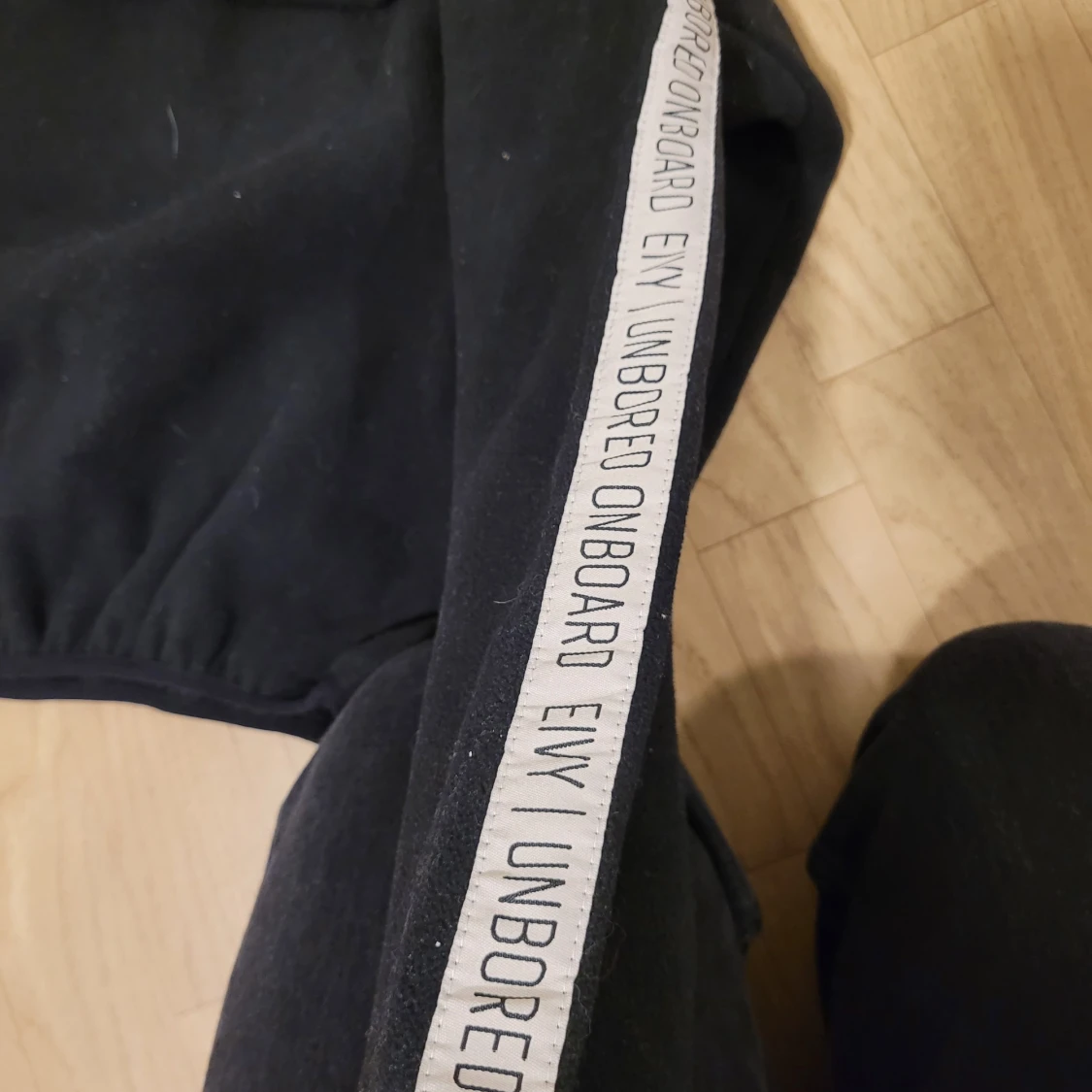 Svart tröja från Eivy - 90