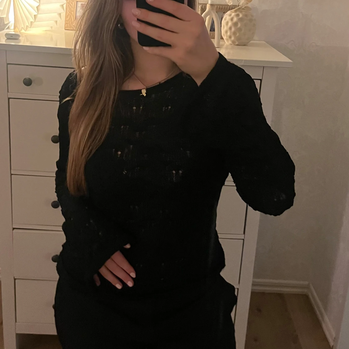 Svart stickad tröja från Weekday